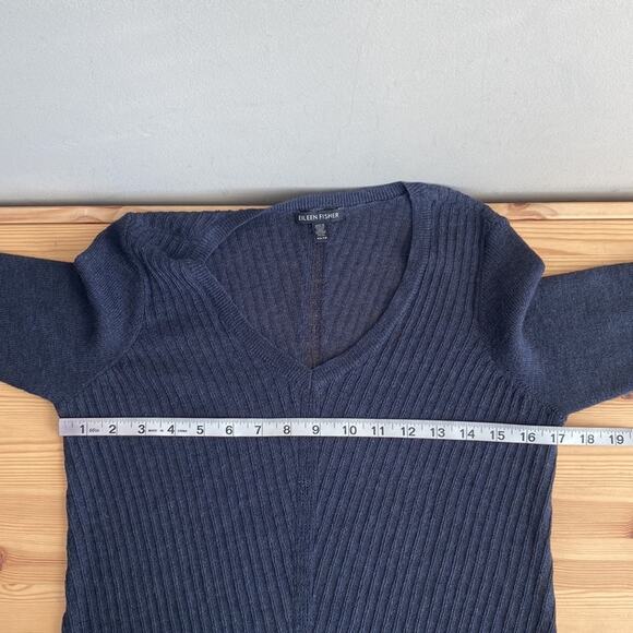 Eileen Fisher Vneck Wool tunic sweater XS - Picture 8 of 9